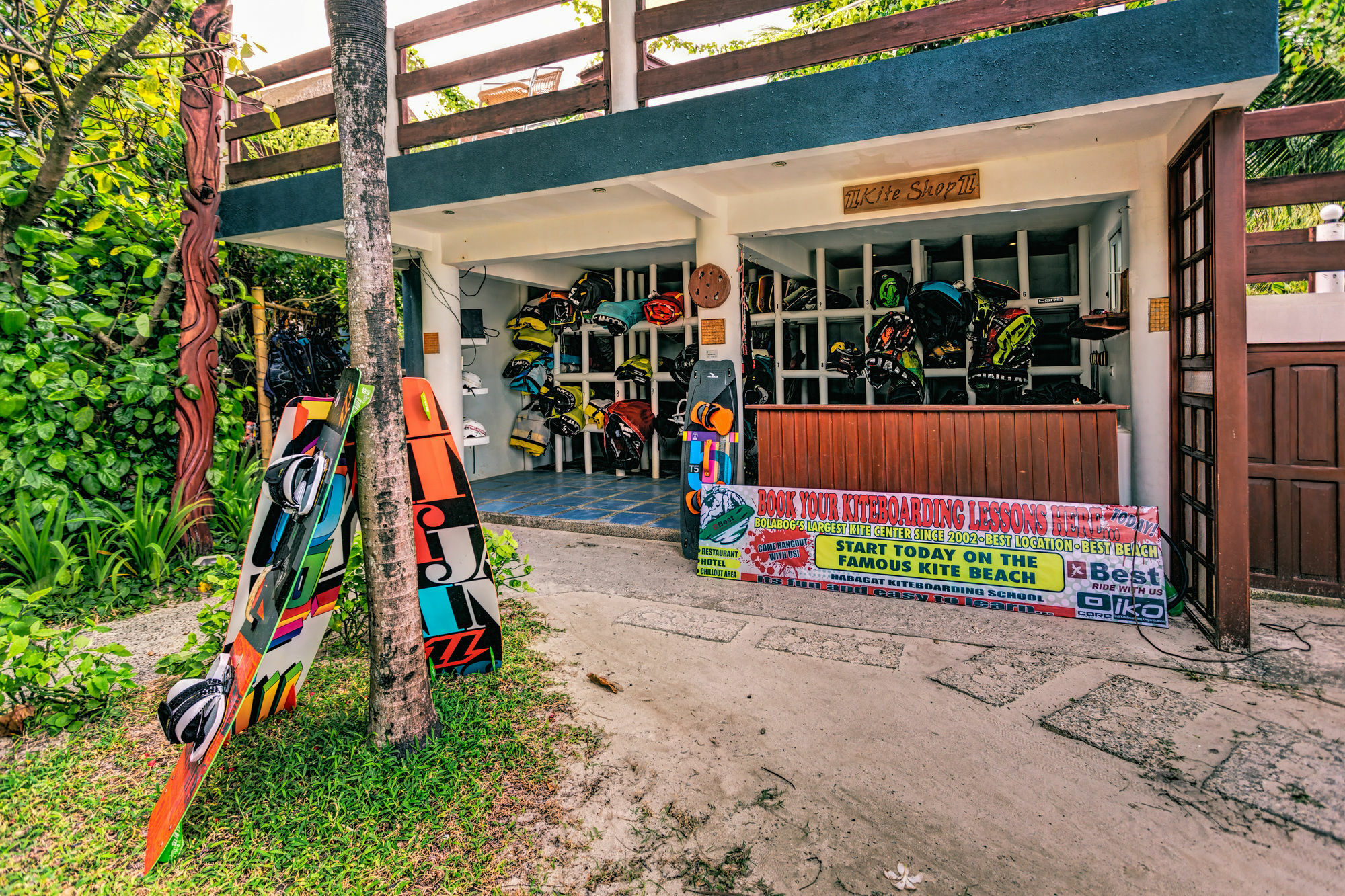 Aissatou Beach Resort Balabag  Exterior photo